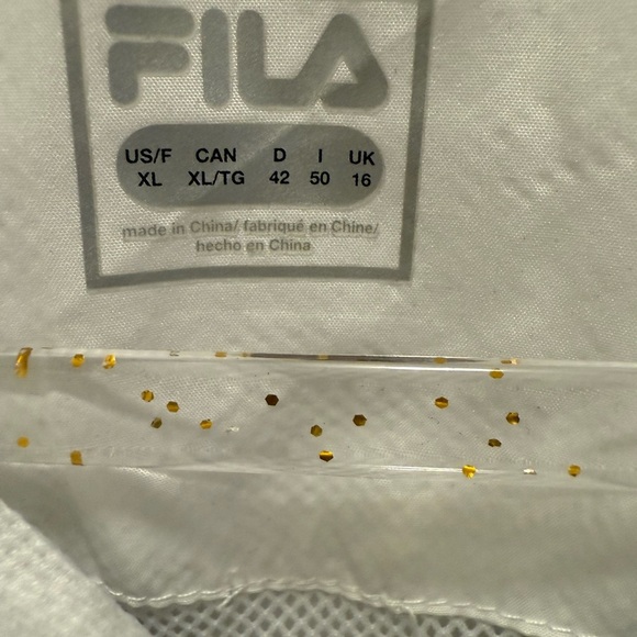 Fila Vintage Style Woman’s White Windbreaker Jacket with Stripe Sleeve size XL - Picture 6 of 10